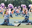 女子大生の軍事訓練、特別戦闘員さながらの匕首さばき
