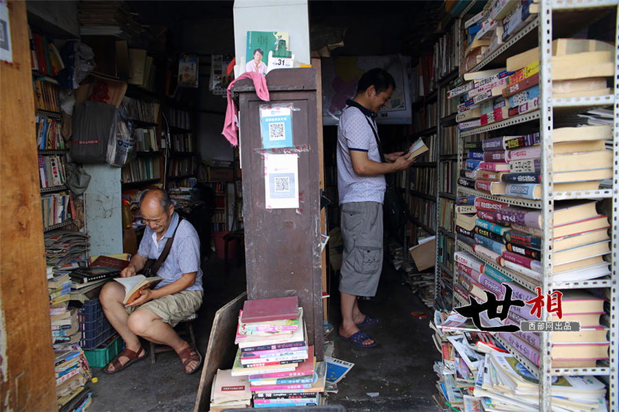 20年の歴史誇る古本屋　店主の日課は読書　西安市