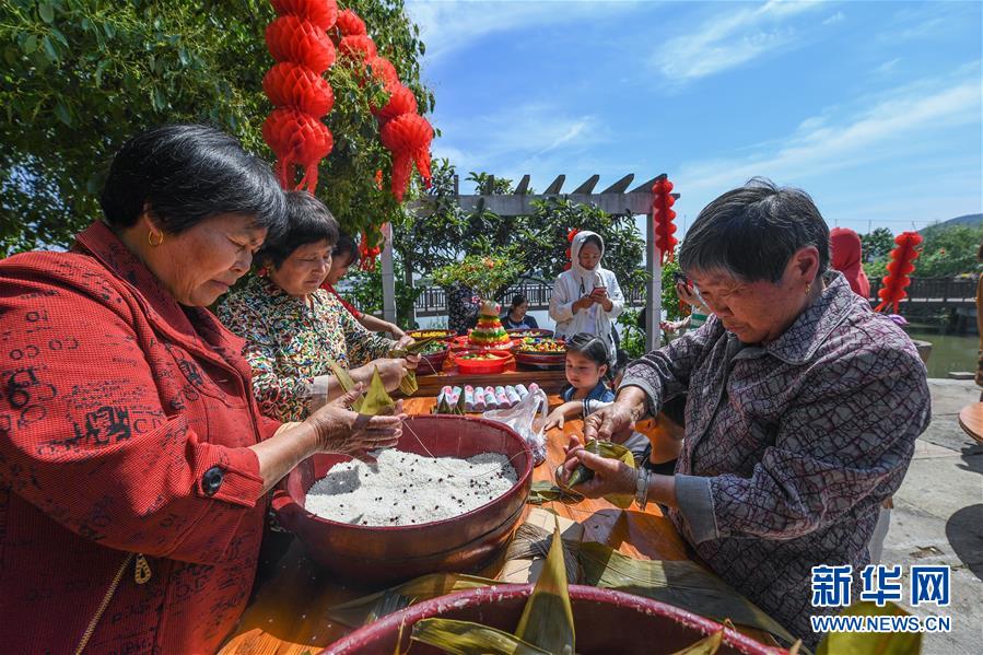 水郷古鎮(zhèn)で「立夏」を祝う伝統(tǒng)イベント開催　浙江省