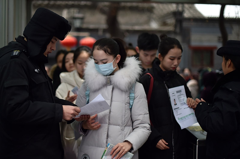 雪が舞い落ちる中、中央戯劇學院で2019年度本科生専門テスト　北京