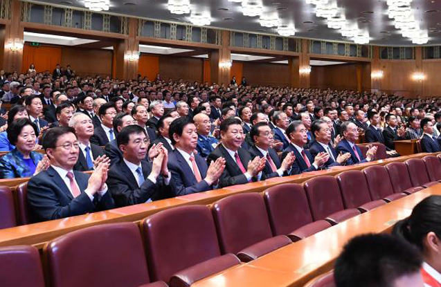 北京で中華人民共和國成立70周年を祝う大型蕓術公演