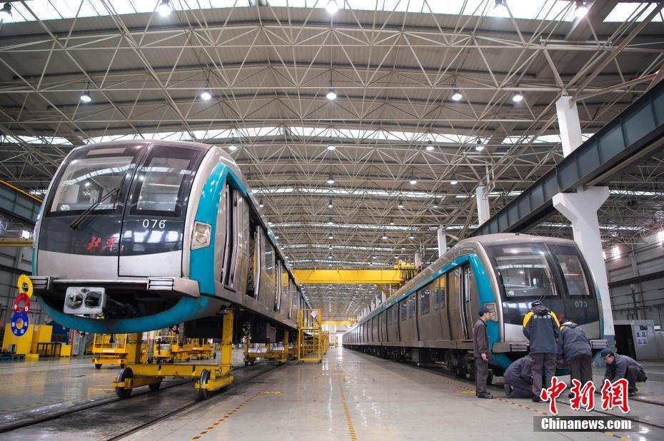 京港地鉄公司の鉄道車両整備工場（撮影?侯宇）。 