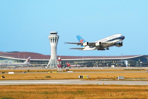 外交部副部長、「中國は『トラベルバブル』を否定しないが、海外旅行制限緩和には慎重」