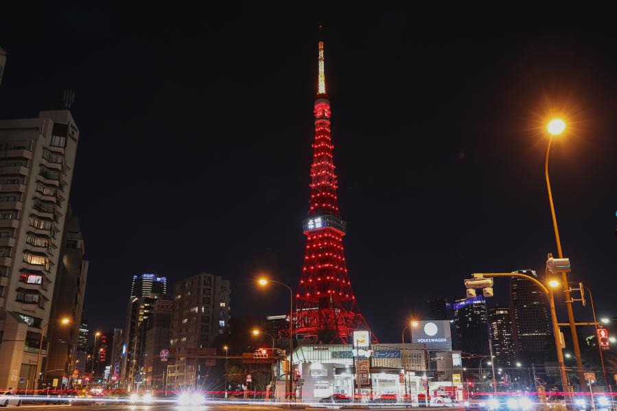 日本?東京タワーが「中國レッド」で春節をお祝い