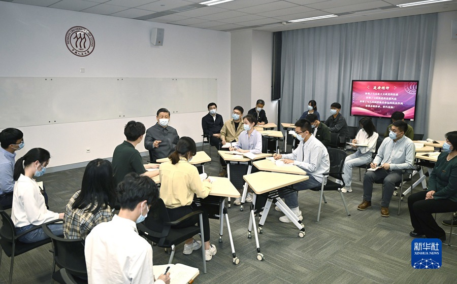 習近平総書記が中國人民大學視察「中國の特色ある世界一流大學を作り上げる新たな道を歩む」