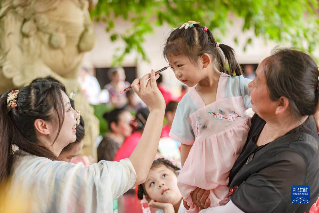 3日は端午の節句　中國各地でお祝い行事