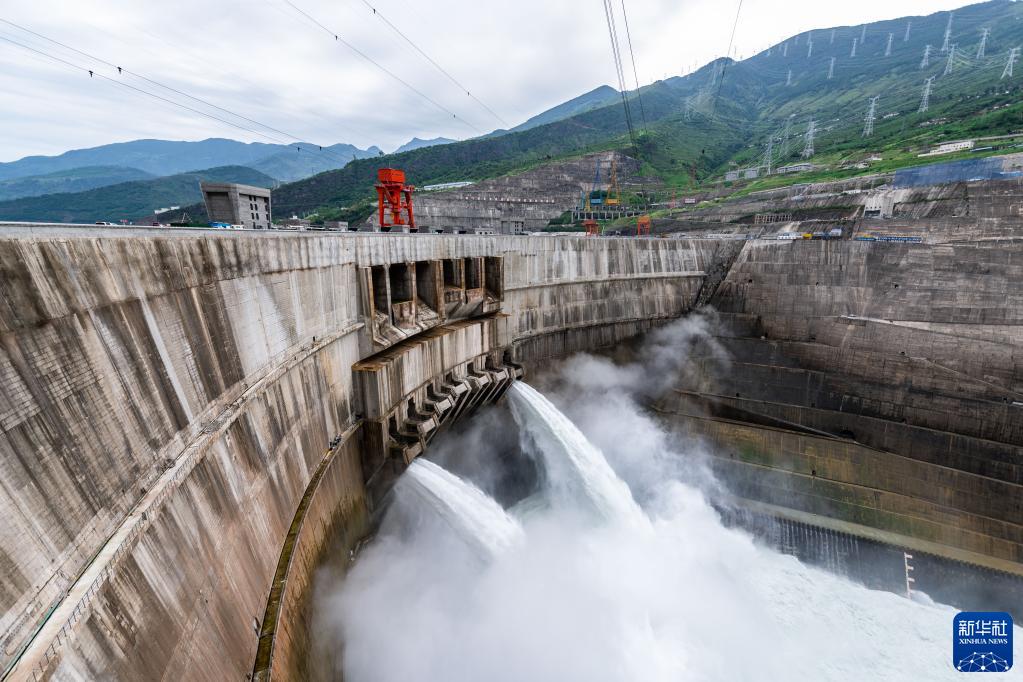 6月28日に撮影された白鶴灘水力発電所の様子（撮影?曹夢瑤）。