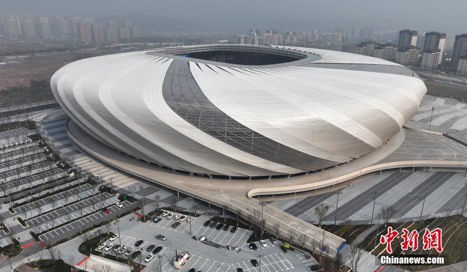 上空から撮影した重慶竜興サッカースタジアム（撮影?陳超）。