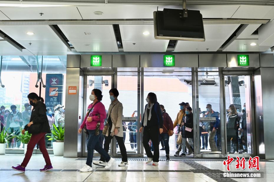 高速鉄道運行再開にむけ、西九竜駅で乗車券予約販売スタート　香港地區