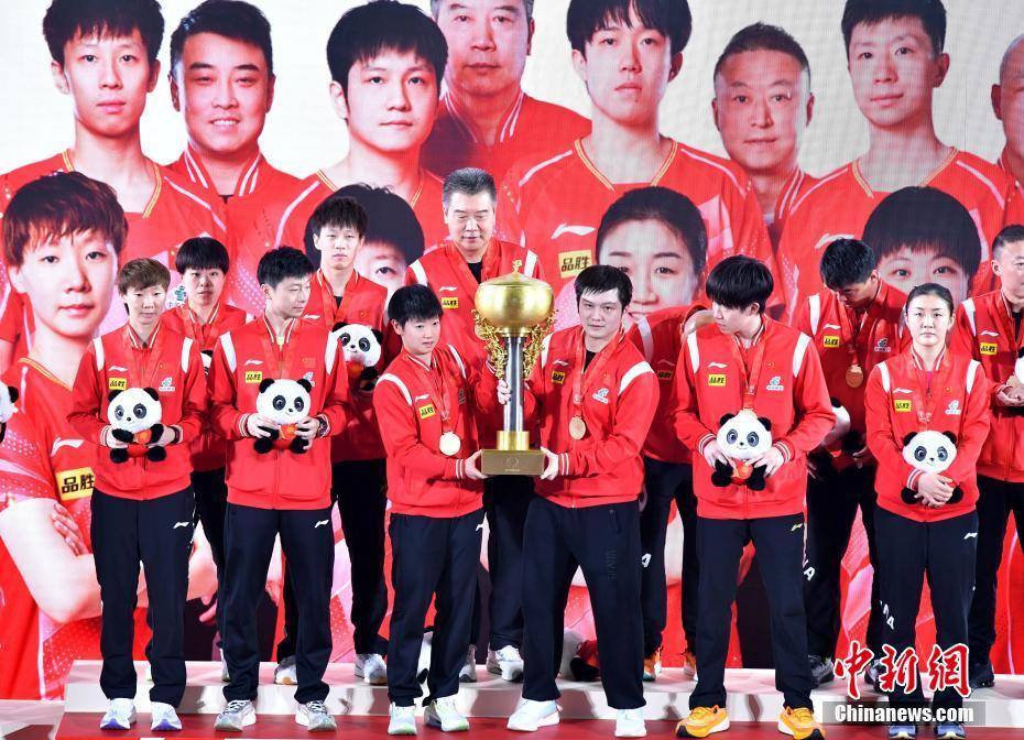 卓球混合団體W杯で中國(guó)が優(yōu)勝　四川省成都