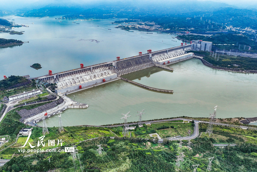 三峽発電所