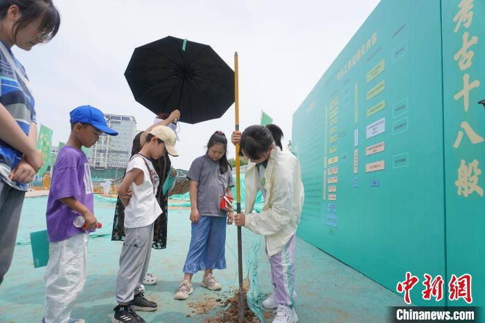 沒入型で考古學を楽しむ「都市考古學體験教室」　河南省鄭州