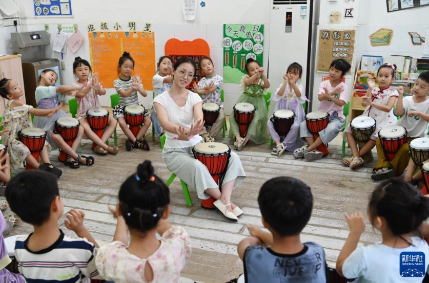 多彩な夏休みを楽しむ中國(guó)の子どもたち